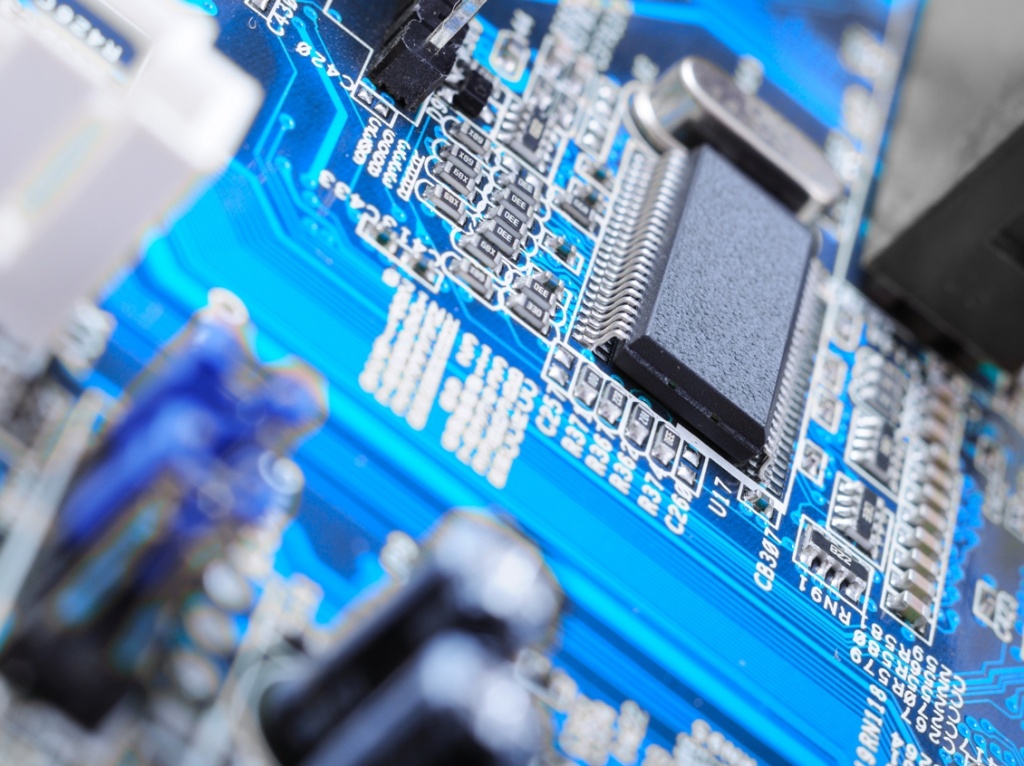 Uniﬁed Embedded Device Management Plattform - RTSoft